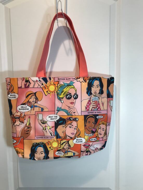 Estée Lauder Handbags - Estée Lauder Pink Comic Style Canvas Tote. EUC